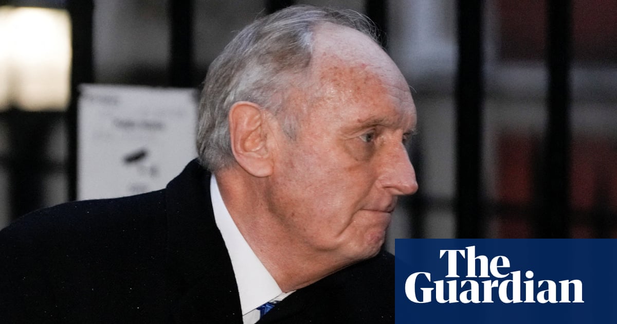 Paul Dacre says claims Mail broke law to target Doreen Lawrence ‘bitterly wounding’