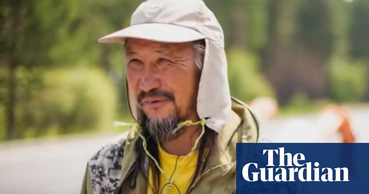 Siberian shaman arrested again on his trek to exorcise Putin