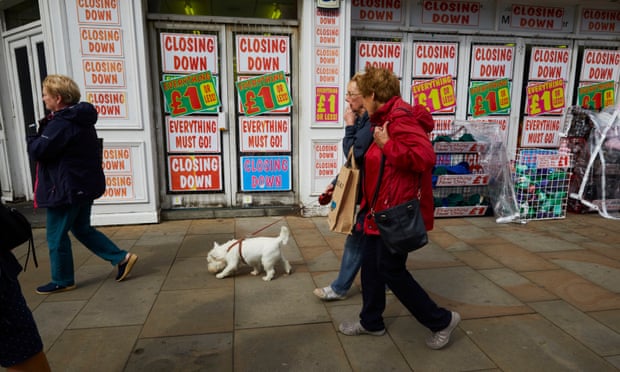 6 000 Shops Close In Tough Year For Uk S High Streets Retail Industry The Guardian 6 000 Shops Close In Tough Year For Uk S High Streets Retail Industry The Guardian