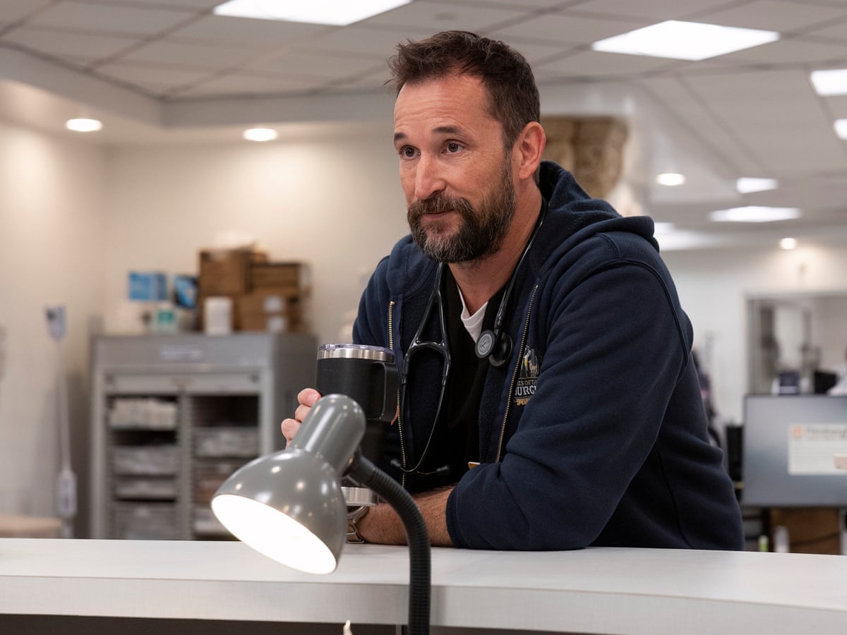 The Pitt review – real-time medical drama puts Noah Wyle back in ...