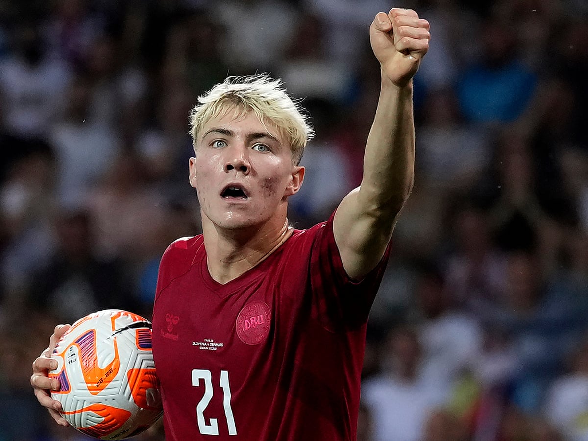 Rasmus Højlund has the potential to make it at Manchester United | Manchester United | The Guardian