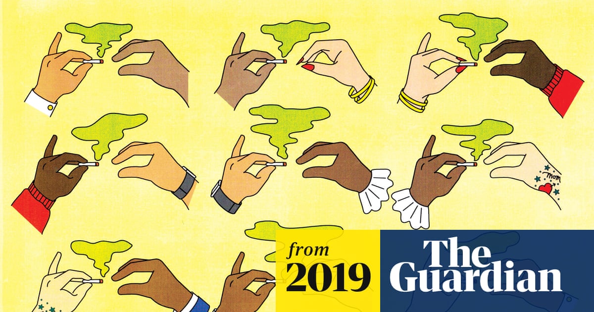 why do people hold joints different than cigarettes The new rules of cannabis: how to pass the joint and more | Cannabis why do people hold joints different than cigarettes The new rules of cannabis: how to pass the joint and more | Cannabis