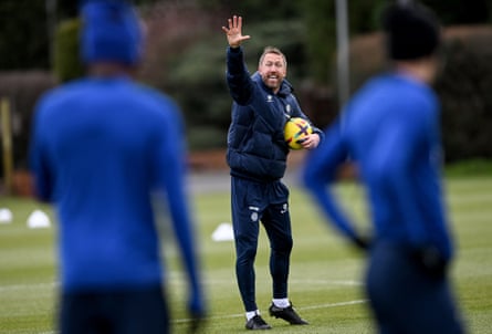 Graham Potter pictured coaching at Chelsea