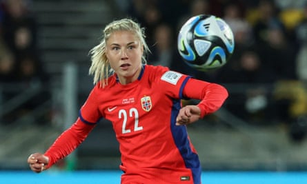 Sophie Román Haug in action for Norway.