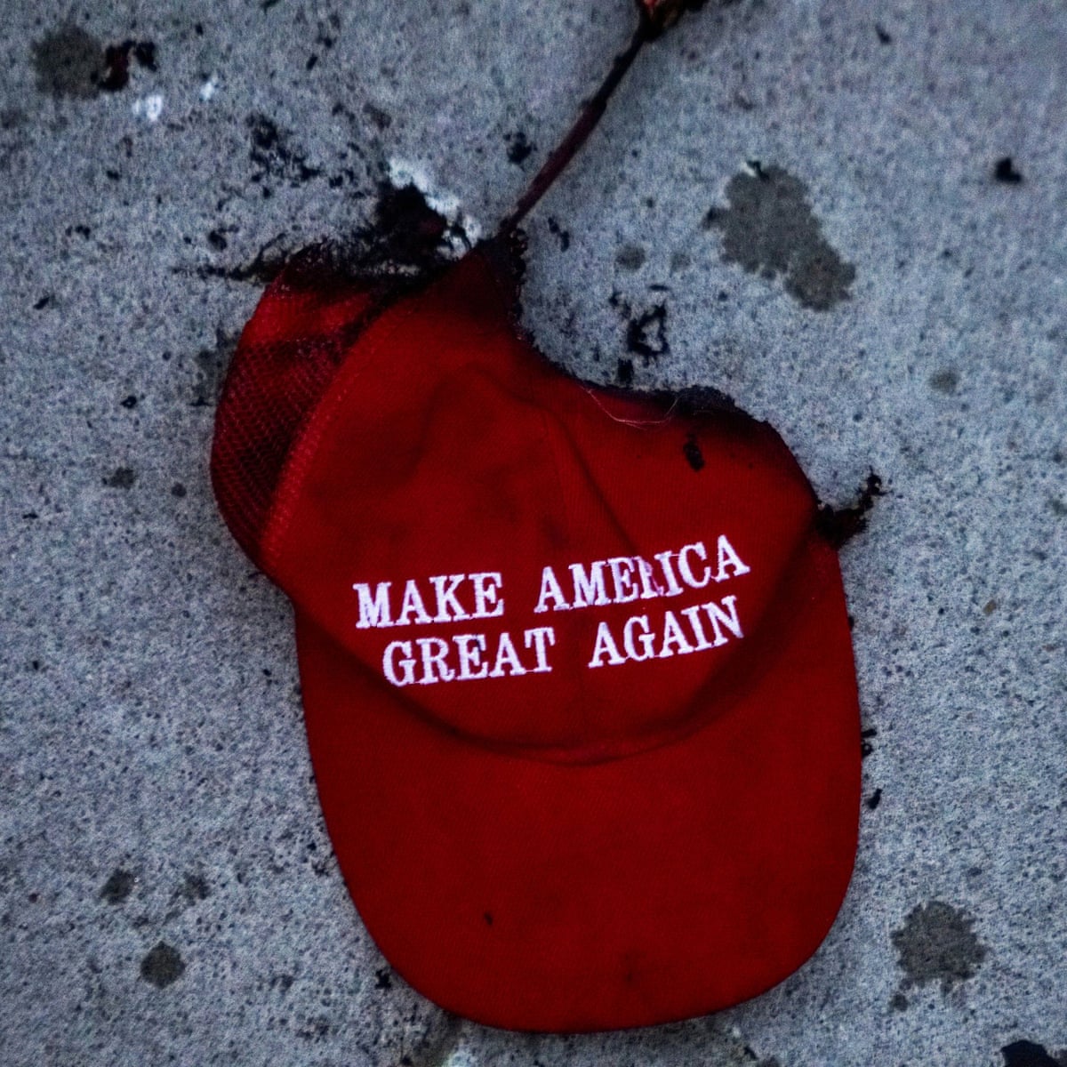 The Unkerned Typeface Of Trump S Make America Great Again Campaign Slogan By Martin Silvertant Medium