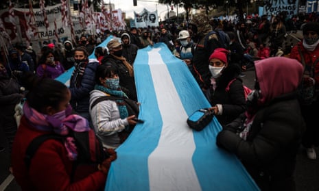 Thousands of people demonstrate in the streets of Buenos Aires demanding government aid to overcome the economic crisis generated by Covid-19, in Buenos Aires, Argentina.