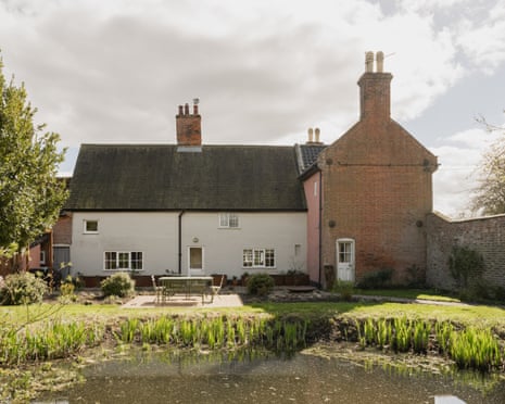 FHH : great gardens : Halesworth, Suffolk
