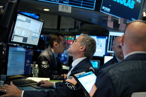 Traders of the floor of the New York Stock Exchange (NYSE)
