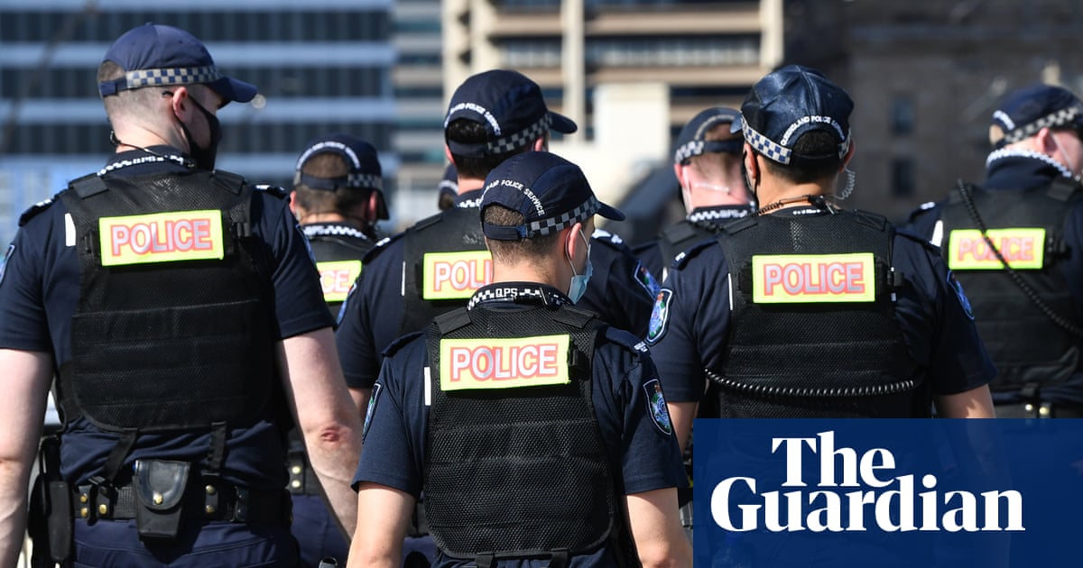 Queensland anti-corruption commission investigated just 20 of more than 6,000 complaints in a year