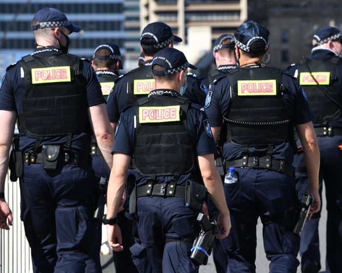 Queensland anti-corruption commission investigated just 20 of more than 6,000 complaints in a year