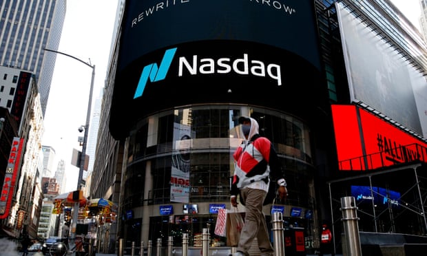 The Nasdaq stock market index, which is heavily influenced by tech companies, has recently been in sharp decline after an all-time high in November 2021. 