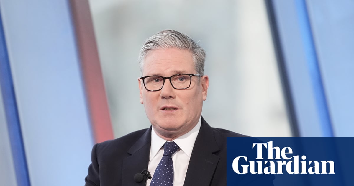 Keir Starmer attacks ‘racist’ Farage plan to deport people settled in the UK