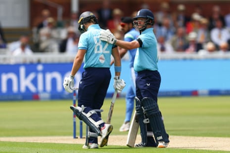 Bethell is consoled by Duckett after being caught out by Rohit Sharma.