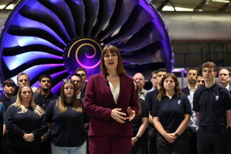 Rachel Reeves speakng to workers at the Rolls-Royce factory in Derby this morning.