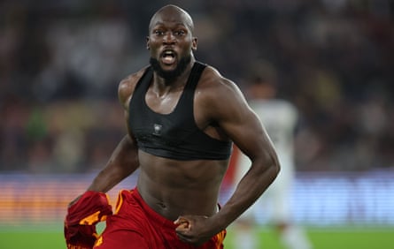 Romelu Lukaku pulls his shirt off after scoring Roma’s stoppage-time winner against Lecce