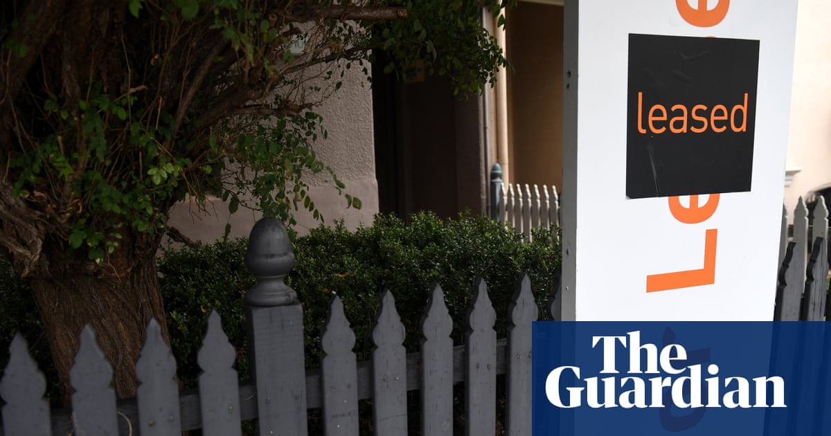 Queensland real estate body tells landlords how to skirt new no-grounds eviction laws