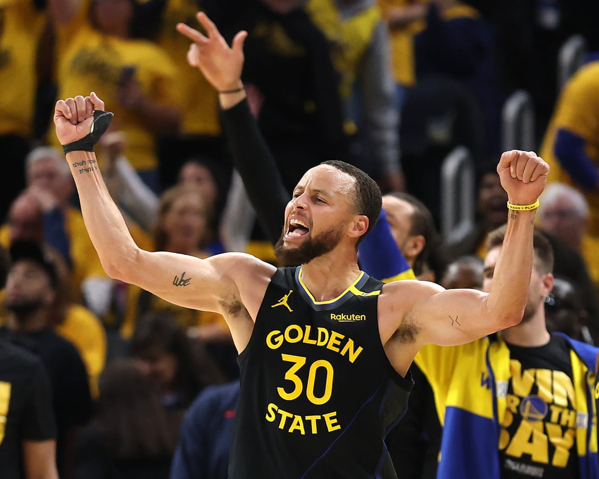 Stephen Curry's playoff series against Minnesota under threat after hamstring strain | Stephen Curry | The Guardian