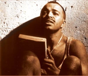 Allah Tantou (1992), in which the late David Achkar reconstructs the imprisonment of his diplomat father.