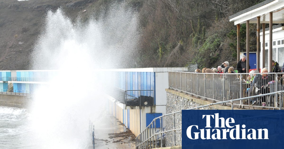 Storm Chandra likely to cause flooding in south-west England, Met Office warns | UK weather Storm Chandra likely to cause flooding in south-west England, Met Office warns | UK weather