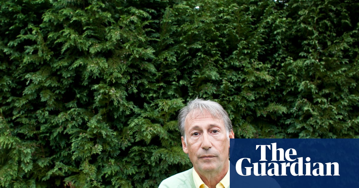 Chris Langham, star of The Thick of It, dies aged 77