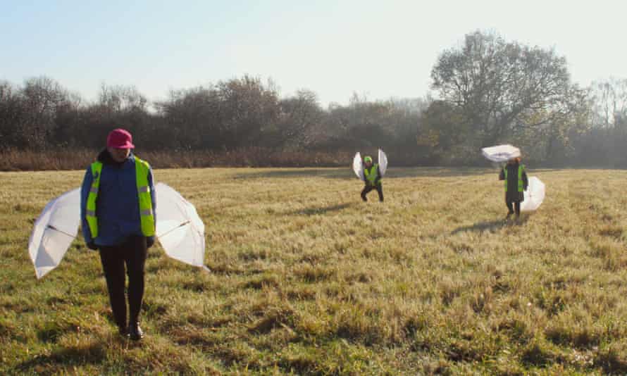 actors rehearsing Murmurations.
