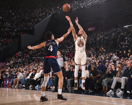Golden State’s Steph Curry shoots a three-pointer against the LA Clippers in January.