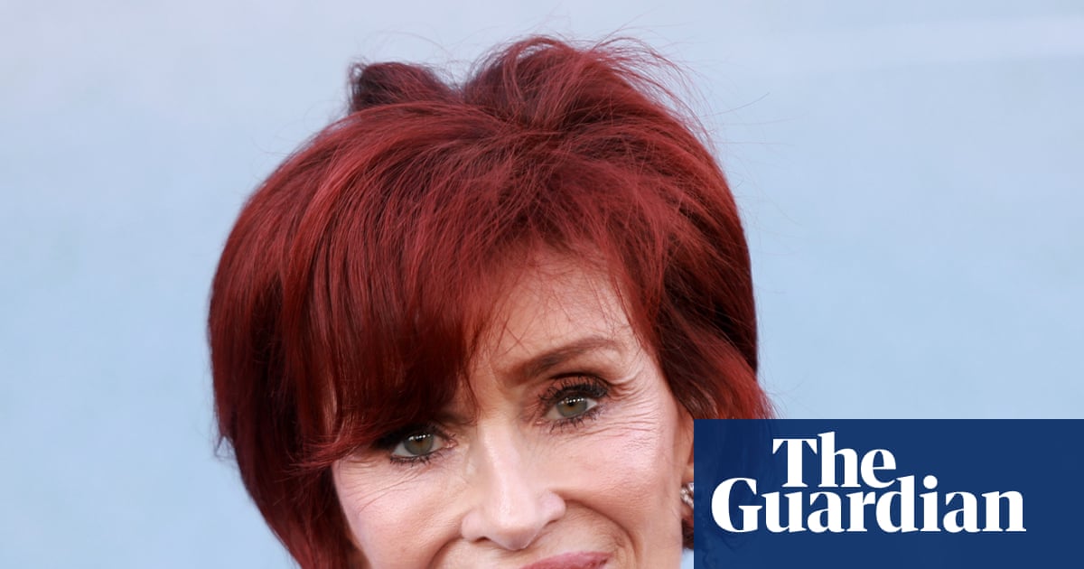 Centrepoint memutus hubungan dengan Sharon Osbourne setelah ia mendukung perhimpunan Tommy Robinson