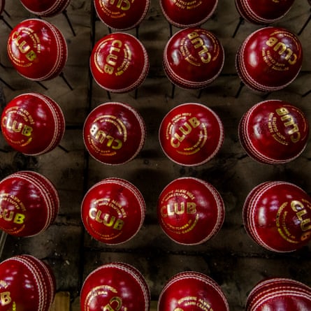 The famous red cricket balls, reserved for international Test matches and first-class matches, those that are used in India are produced exclusively by Sanspareils Greenlands at its factory in Meerut, in the state of Uttar Pradesh.