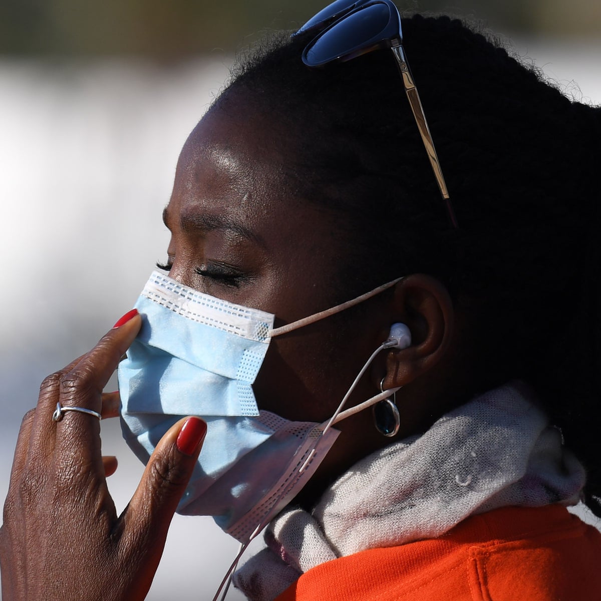 Face Masks Can They Slow Coronavirus Spread And Should We Be Wearing Them Coronavirus The Guardian Face Masks Can They Slow Coronavirus Spread And Should We Be Wearing Them Coronavirus The Guardian