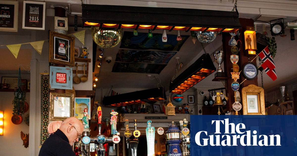 ‘Kids would rather be down the park’: readers reflect on child-free pubs