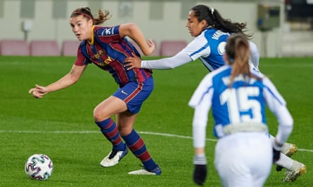 Barcelona’s Patri Guijarro surges forward during the Primera Iberdrola match against Espanyol at the Camp Nou in January