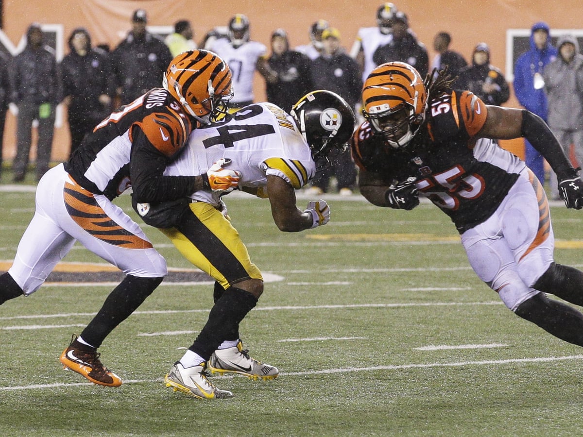 football helmet attack HART Head Gear NFL Helmets Getting Knocked Off