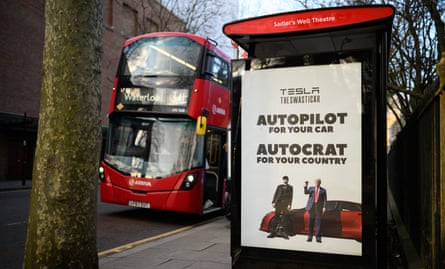 Bus and poster saying Autopilot for your car Autocrat for your country with a picture of Musk and Trump
