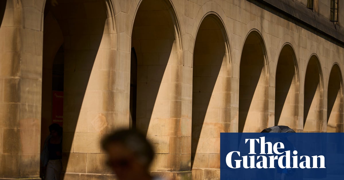 Body of boy, 15, recovered from Manchester reservoir amid UK heatwave