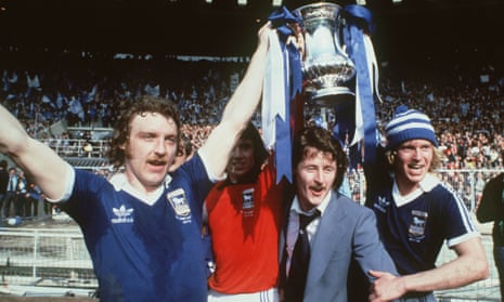 Kevin Beattie (left) with the FA Cup in 1978.