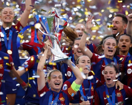 Barcelona’s Alexia Putellas lifts the Women’s Champions League trophy