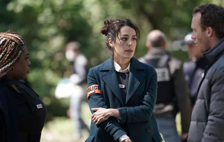 Sofia Essaïdi, centre, in The Promise.