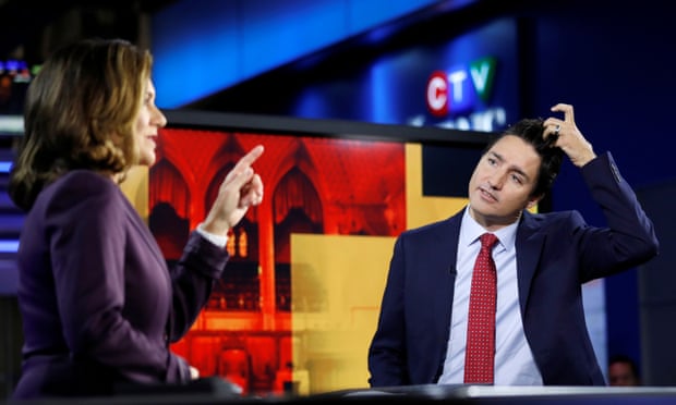 Lisa LaFlamme interviews the prime minister, Justin Trudeau, in 2019