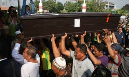 Jannatun Cintya Dewi, a passanger who died in the crash of Lion Air JT 610, is buried.