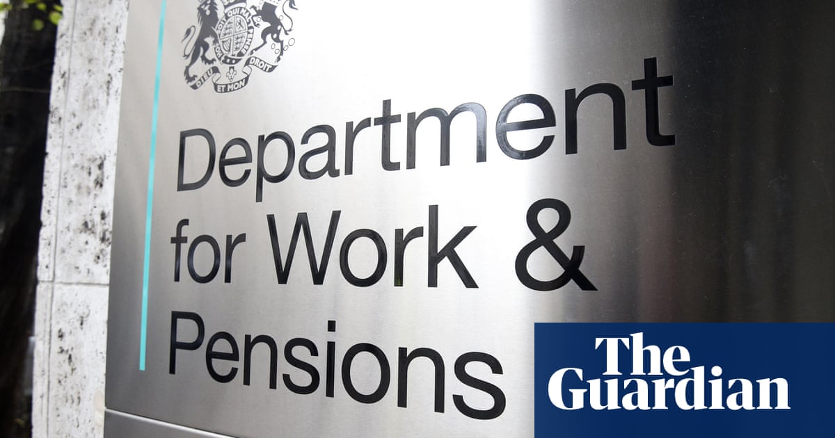 Watchdog raises concern over DWP plan to deduct benefit overpayments