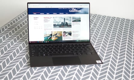 Dell Xps 13 Review A Fantastic But Flawed Laptop Dell The Guardian