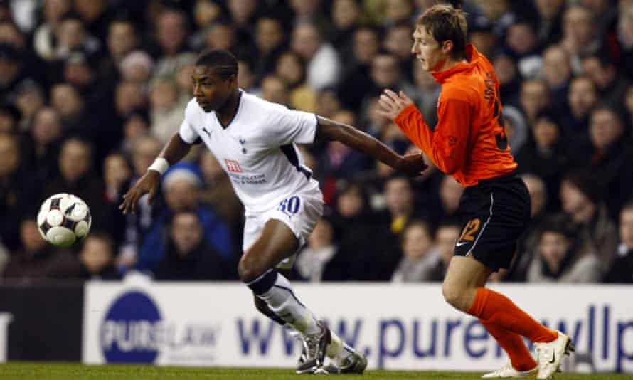 Jon Obika playing for Spurs against Shakhtar in the Uefa Cup in February 2009.