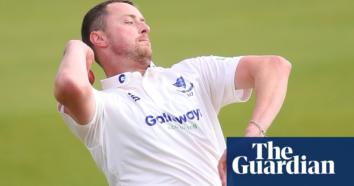 ‘At the peak of his powers’: Robinson gets Gillespie’s backing for England