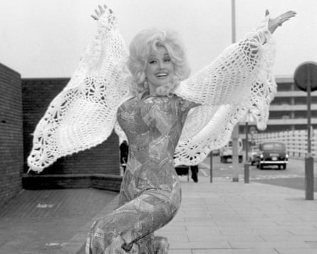Dolly Parton in 1976
