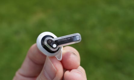 Nothing Ear(1) Review: Transparent Buds! 