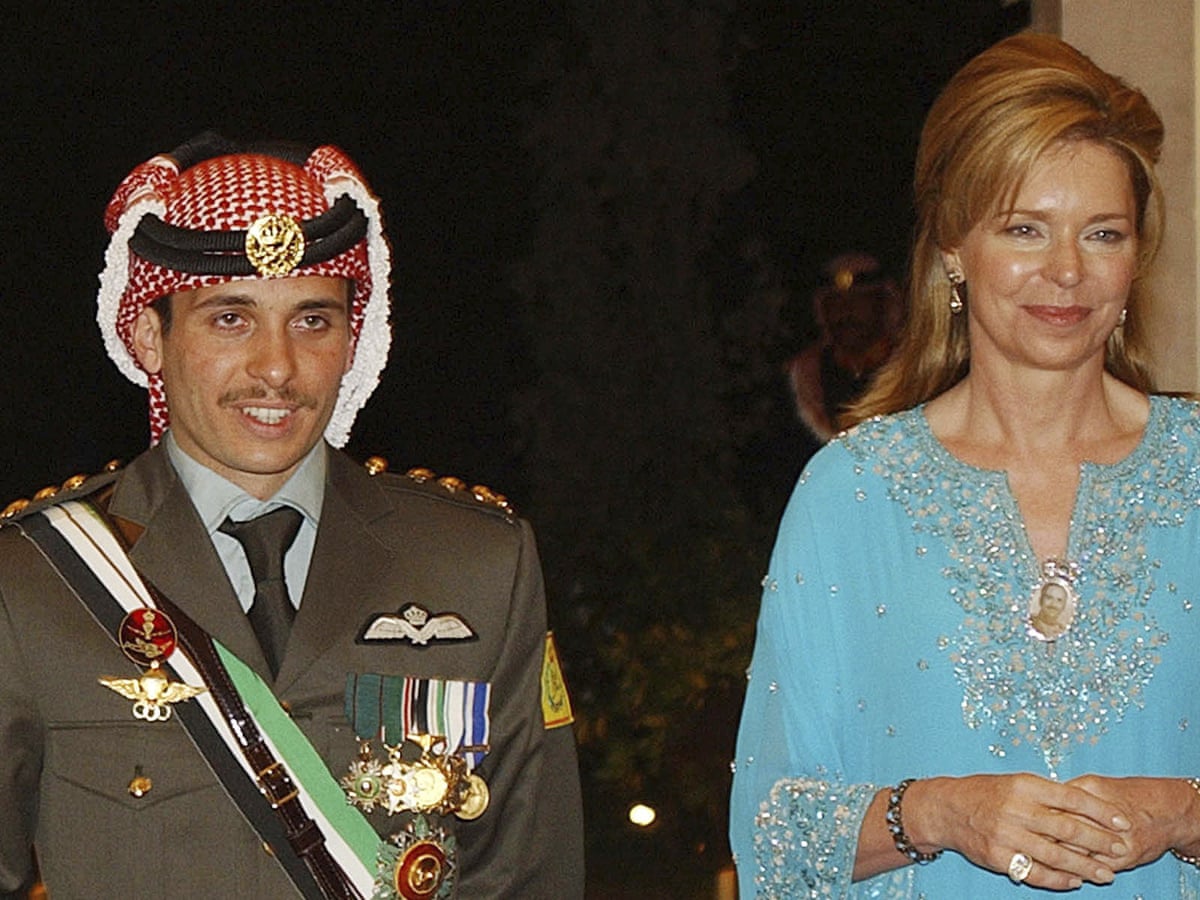 Jordan S Prince Hamzah Pledges Loyalty To Half Brother King Abdullah Jordan The Guardian Jordan S Prince Hamzah Pledges Loyalty To Half Brother King Abdullah Jordan The Guardian