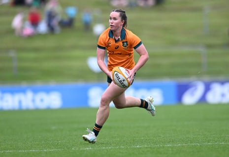 Tia Hinds in action for the Wallaroos against Wales