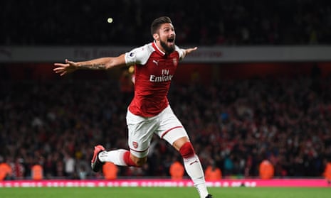 Olivier Giroud celebrates after scoring the late goal that sealed Arsenal’s 4-3 victory over Leicester City.