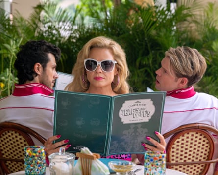 Rafael Cebrián, Jessica Collins and Chord Overstreet in Acapulco.