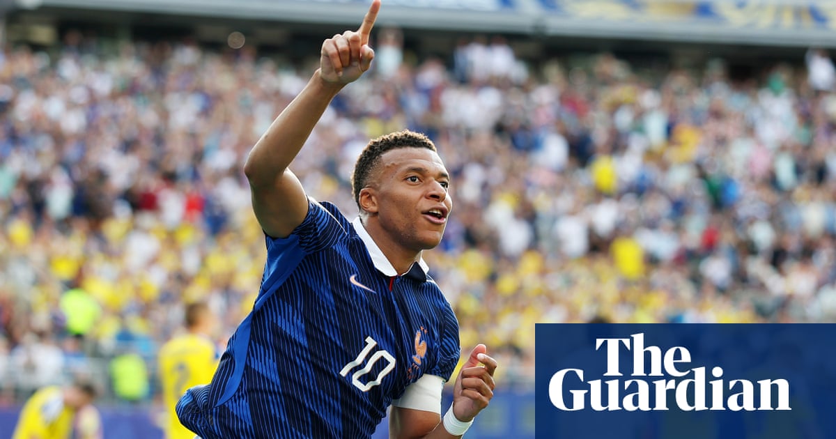 Kylian Mbappé at the double as France swat aside Sweden in World Cup masterclass